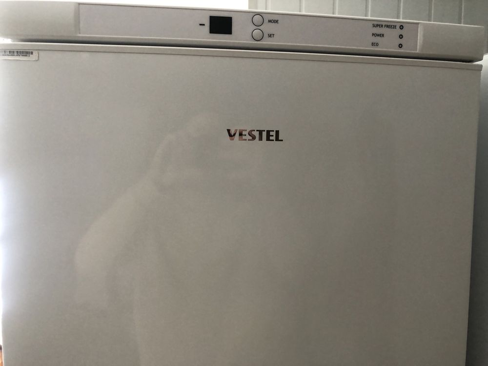 Морозильна камера Vestel