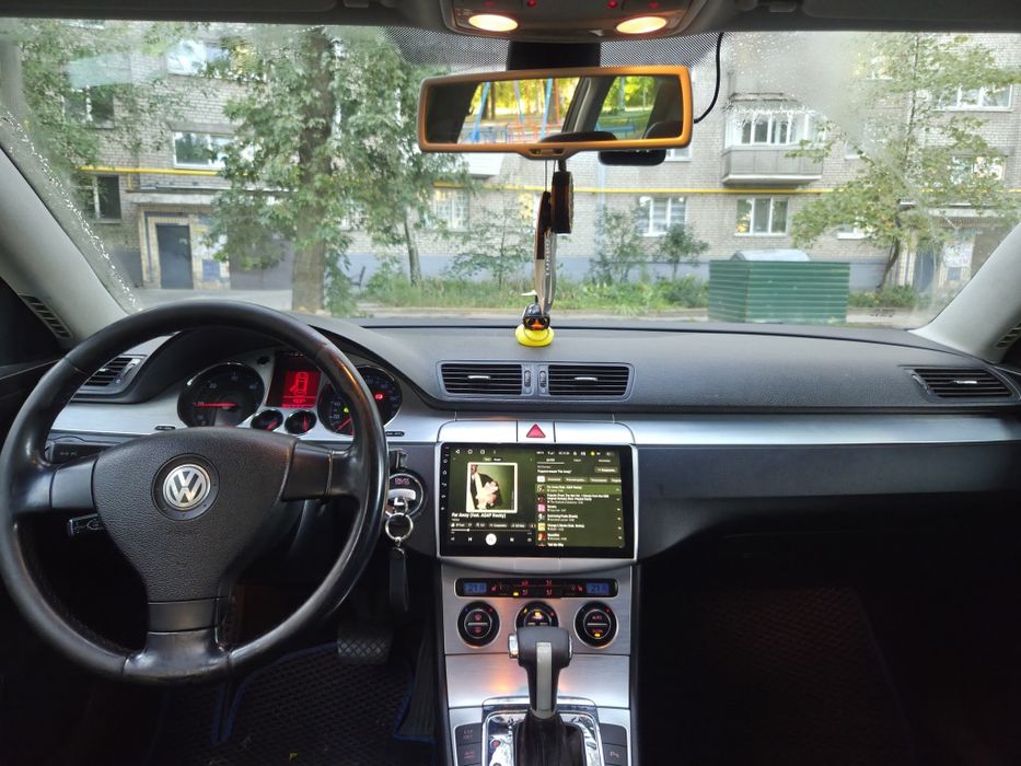 Volkswagen Passat B6