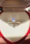 Zloty pierscionek Apart z brylantem 0,10ct