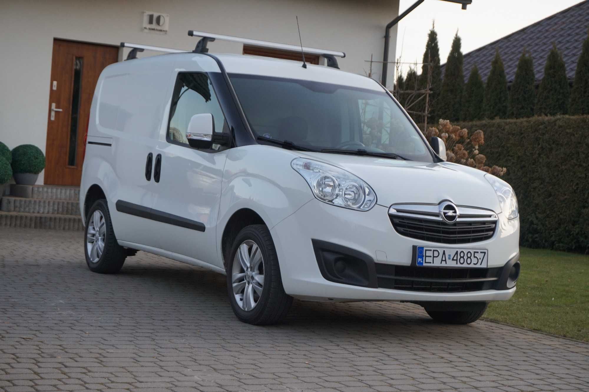 Opel Combo 1.4 Benzyna 95KM Klima G.fotele DRL Tempomat FV23% Doblo