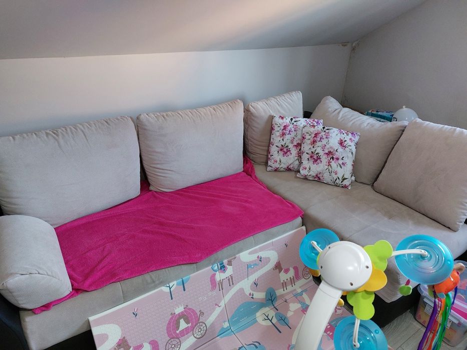 Kanapa rogowa rozkladana