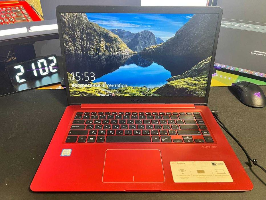 Ноутбук ASUS VivoBook 15 X510UA-BQ440 (90NB0FQ3-M06780) Red
