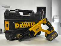 Młot udarowo-obrotowy DeWalt DCH133