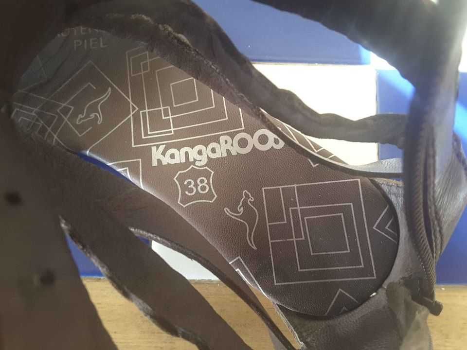 Sandálias em Pele Kangaroos (Estilo Gladiadoras) - Nr 38