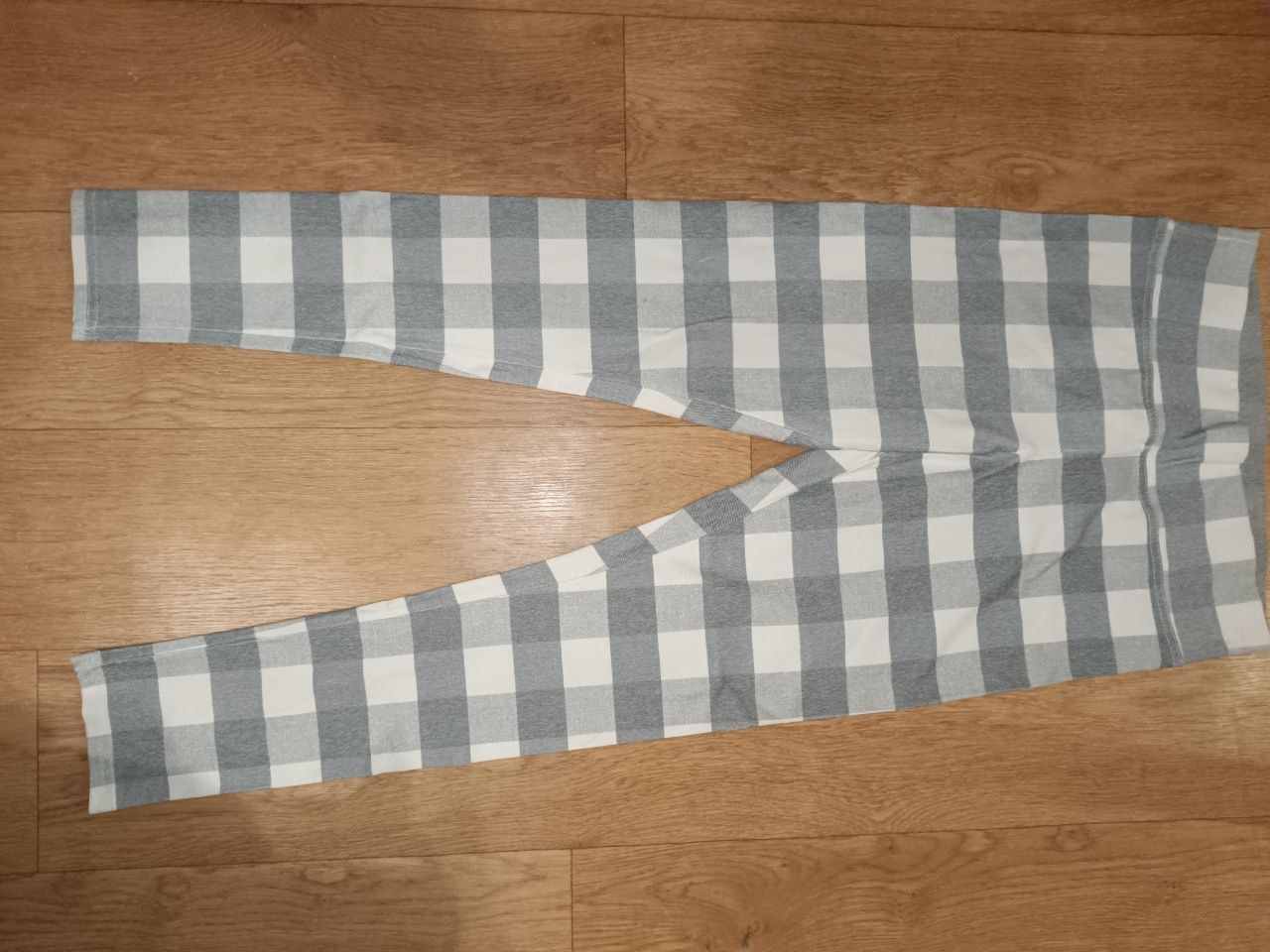 Продаю́ штаны River island