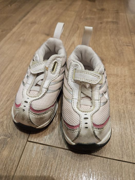 Butki dziecięce, małe