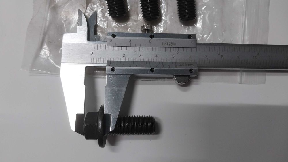 Parafusos M12x30mm (x4) passo fino (1.25mm)