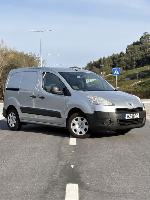 Peugeot Partner (Apenas 140.000kms)