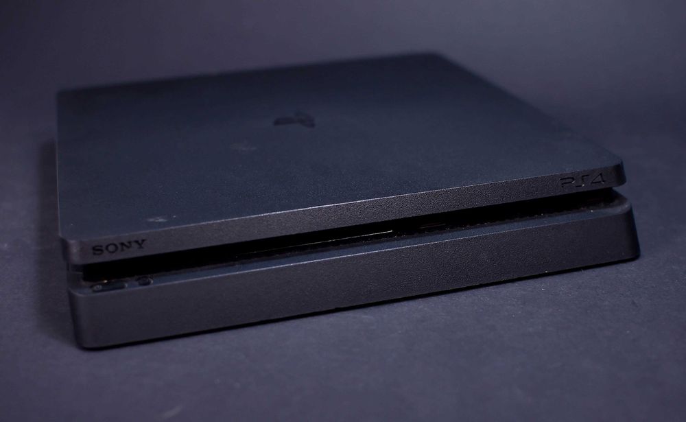 Konsola PS4 Slim CUH-2116B 1TB (CZYTAJ OPIS)