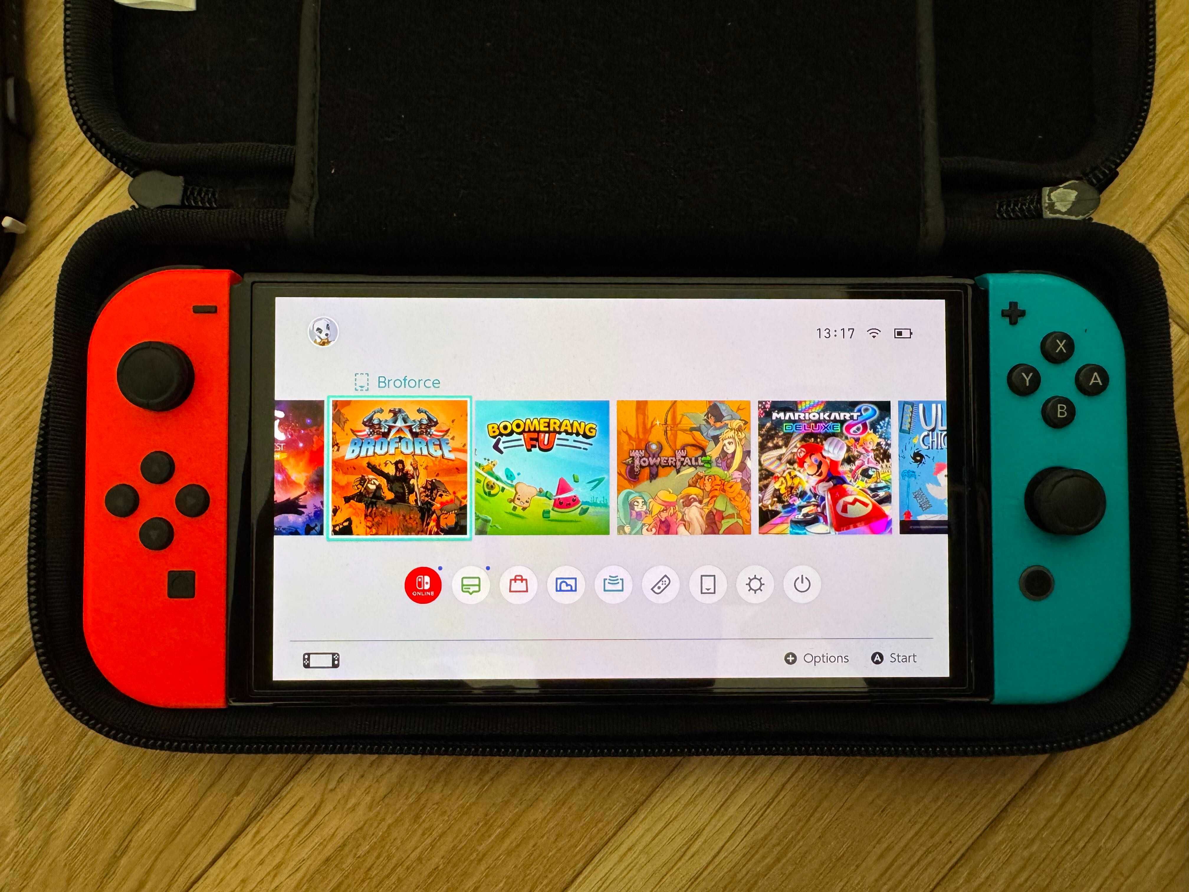 Nintendo Switch OLED, (różne kolory joy-con, oryg. case w zestawie)