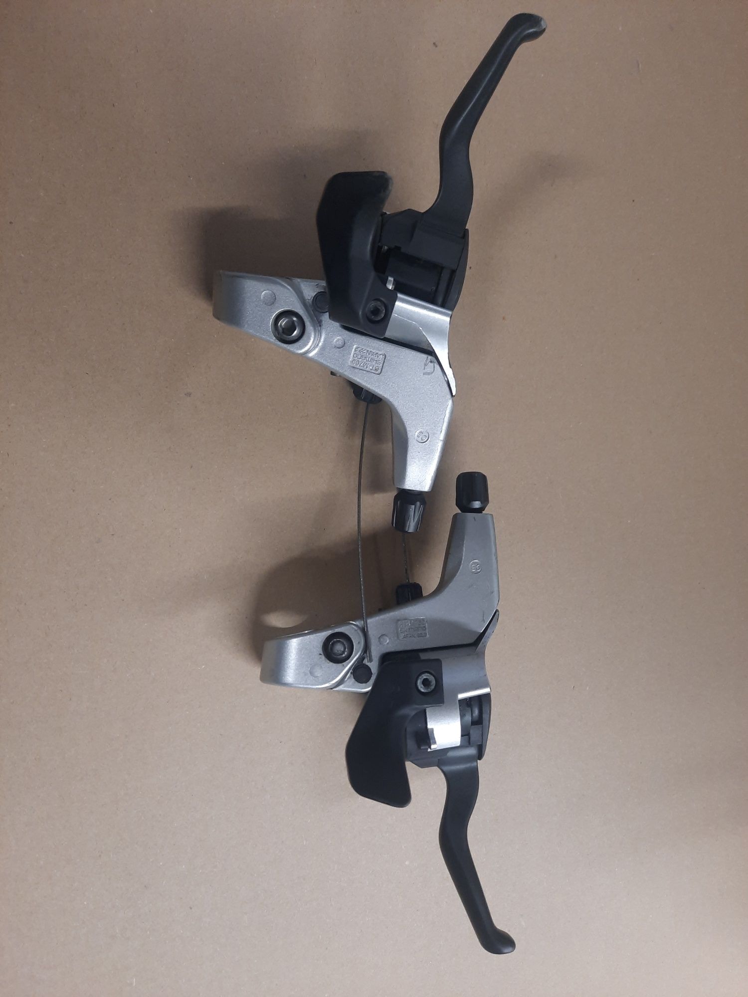 klamkomanetki shimano deore XT st-m760 dual control 3x9s 0425