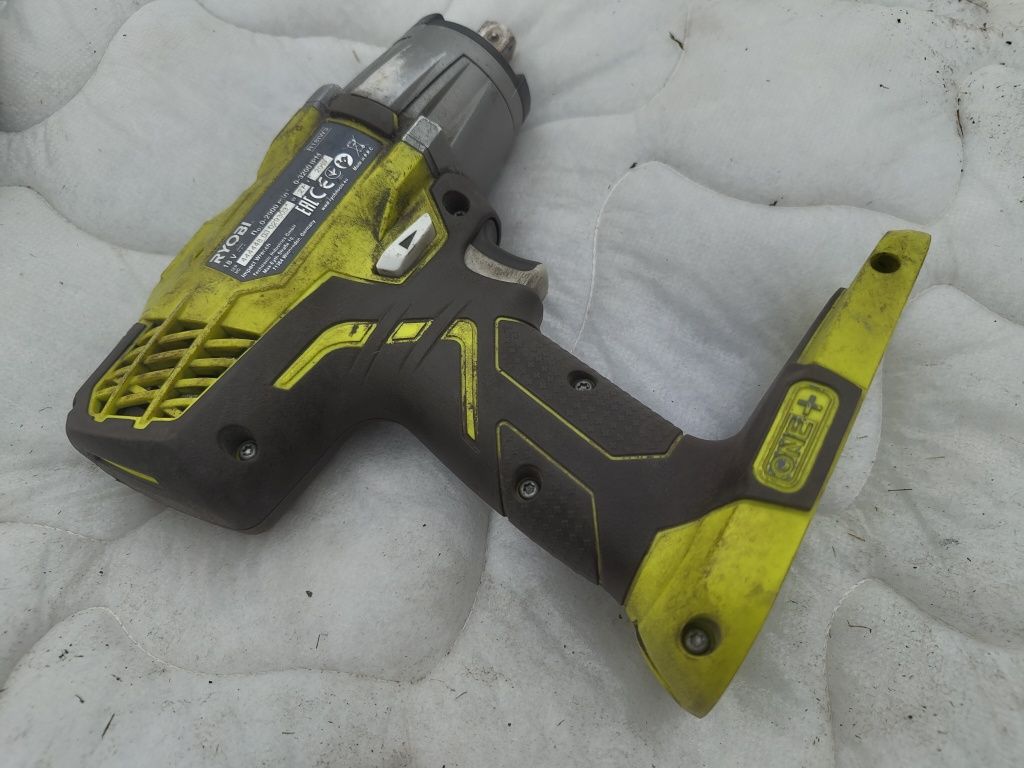 Klucz udarowy Ryobi 18v R18IW3