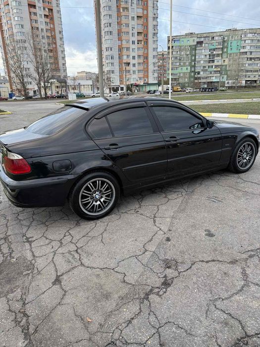 Продам BMW 318і)