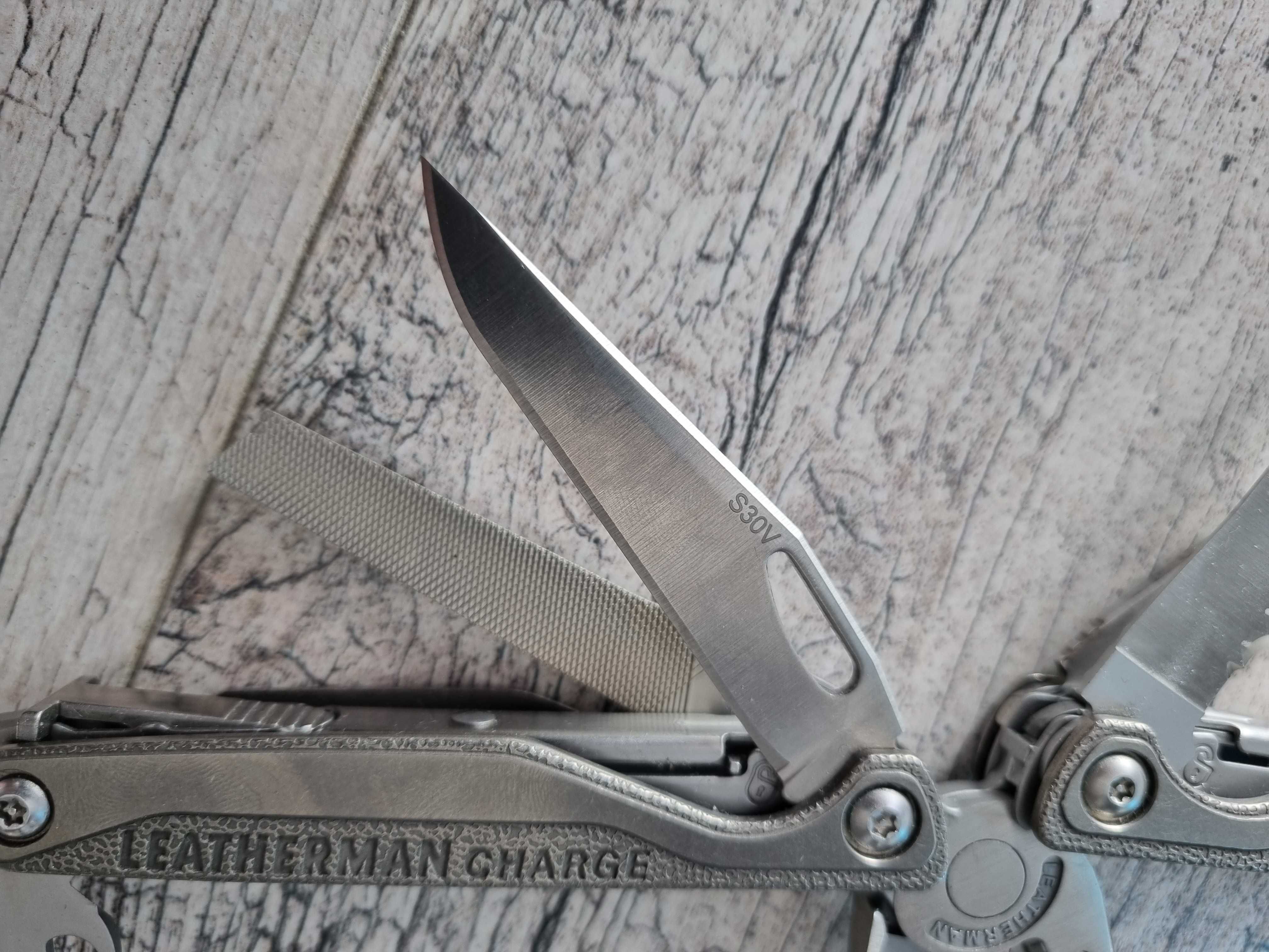 Multitool Leatherman Charge TTi Plus