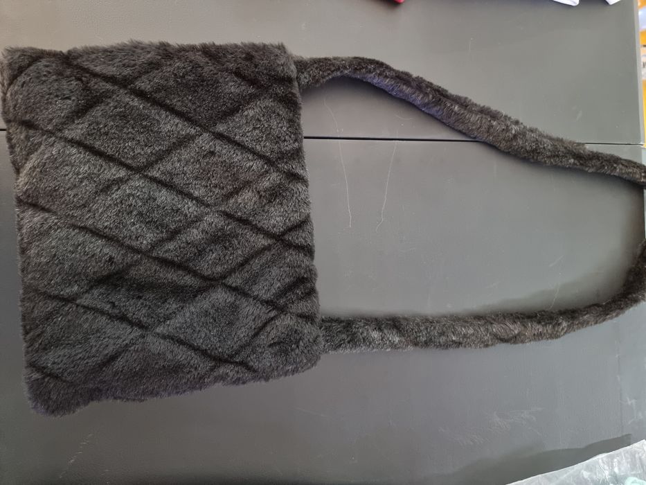Torebka/Mufka czarna