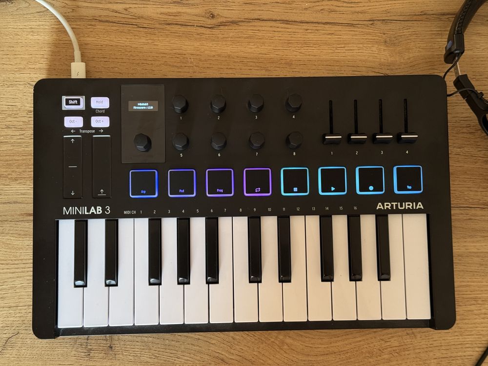 Arturia MiniLab 3 teclado controlador usb MIDI