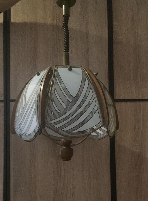 Современная люстра