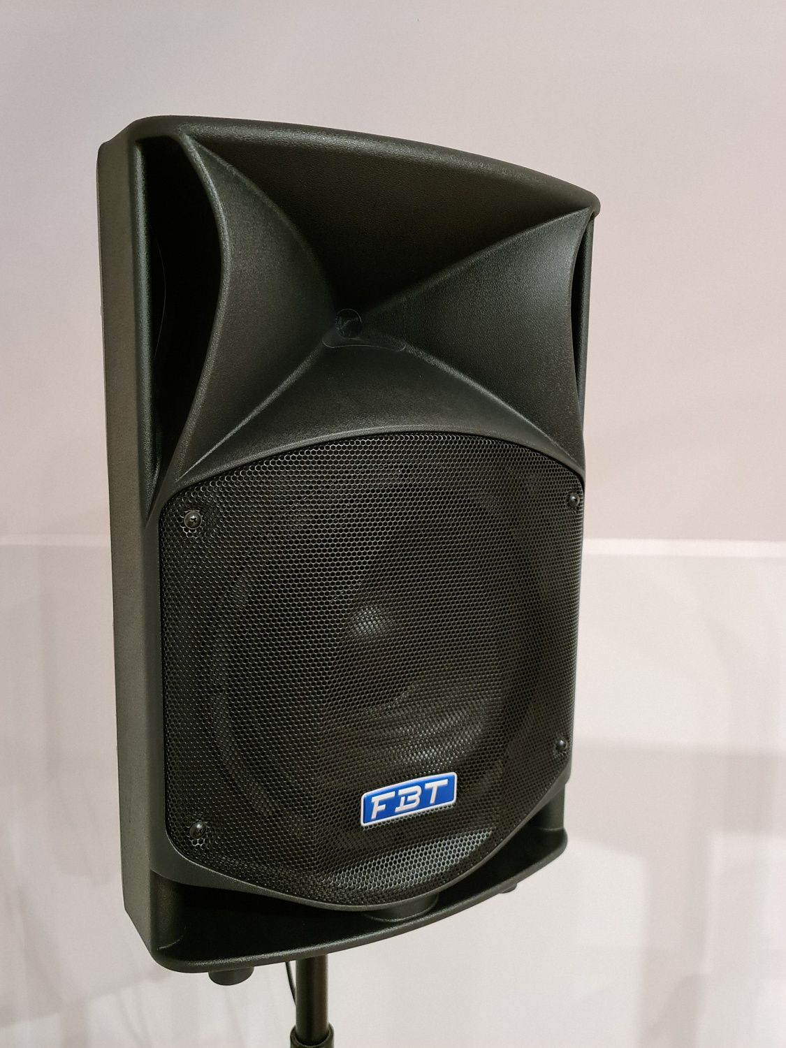 Kolumny aktywne  fbt promaxX 12a (rcf,JBL)