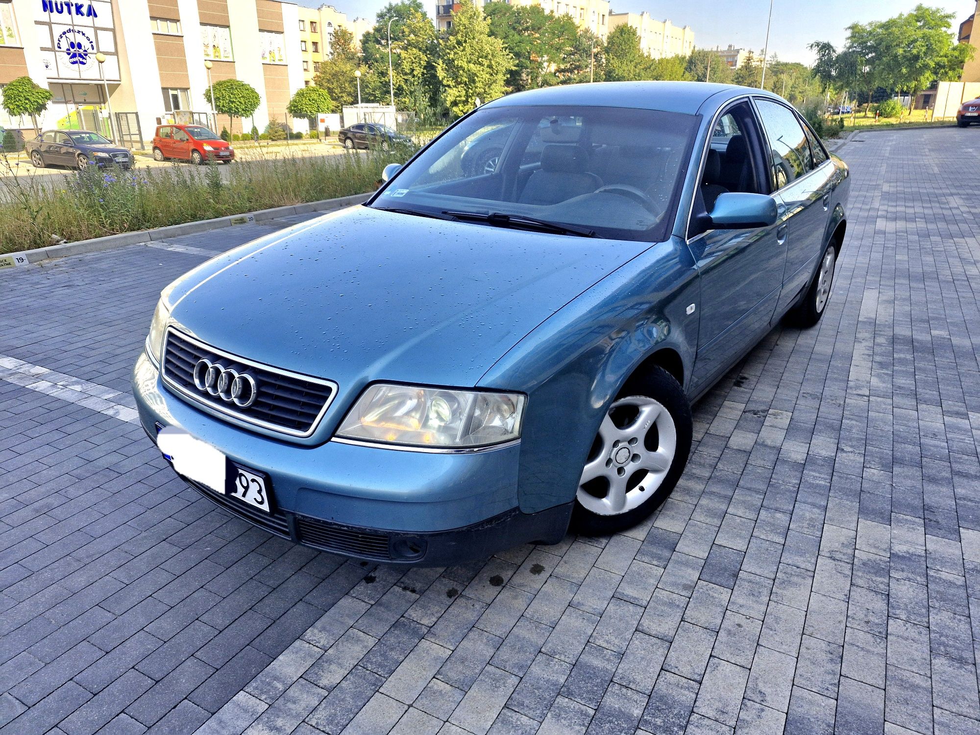 A6 2,4 Gaz sekw 2000r xsenon manual klima bardzo ladna zadbana