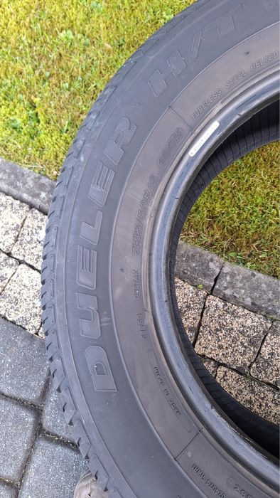 Opony Bridgestone Dueler H/T 235/60/16