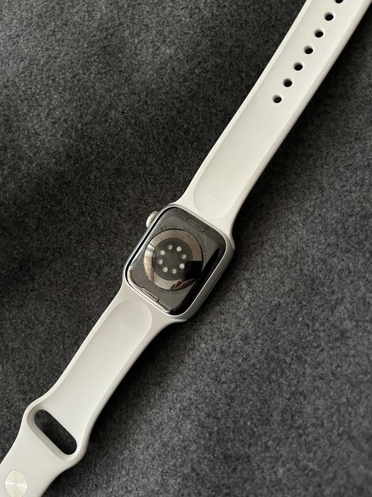 Годинник Apple Watch 8