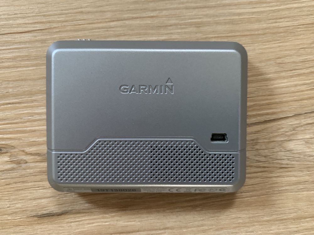 GPS-навигатор Garmin (Гармин) Navi 200