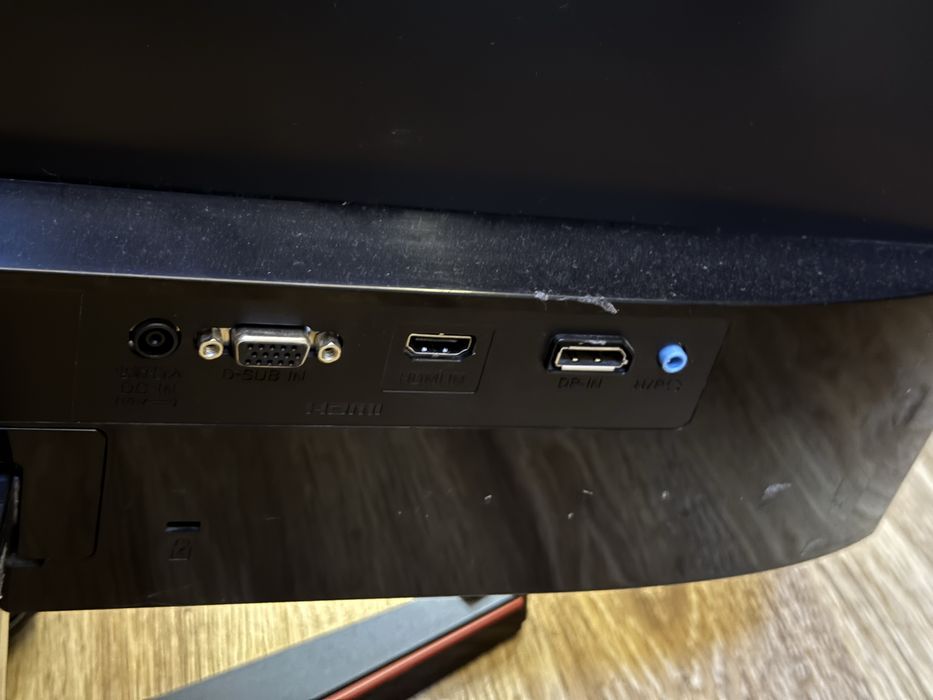LG monitor 24” 75Hz IPS