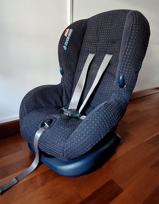 Cadeira auto Maxi-Cosi, grupo I (9-18kg)