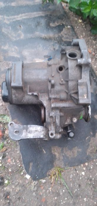 продам  коробка бу