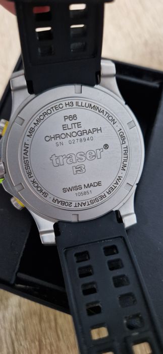 Traser  годинник