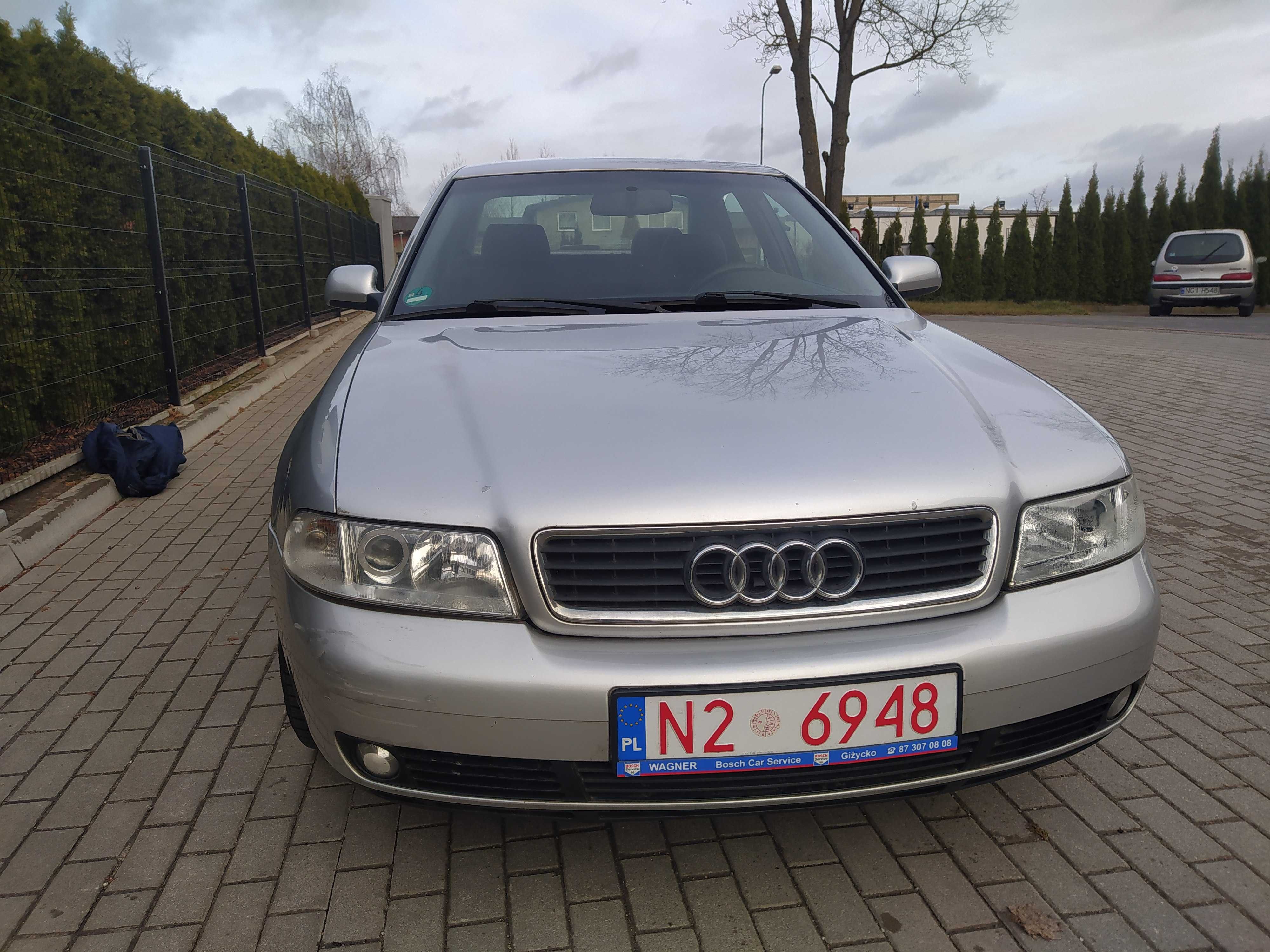 Audi A4 stan super Import Niemcy Zarejestrowany w Polsce