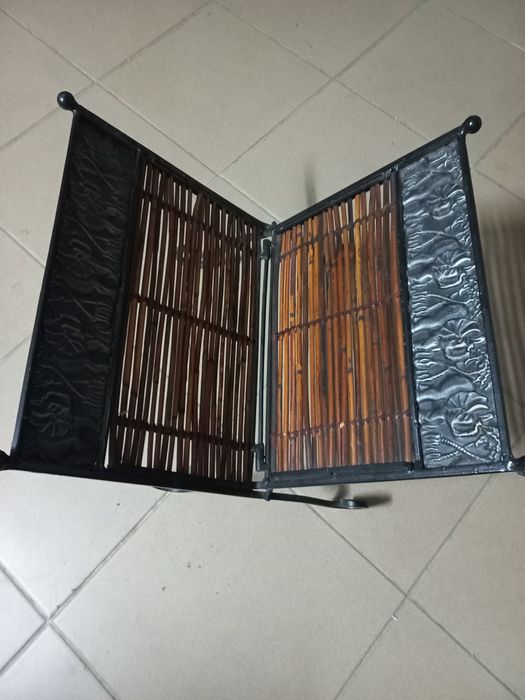 Gazetnik metalowo bambusowy