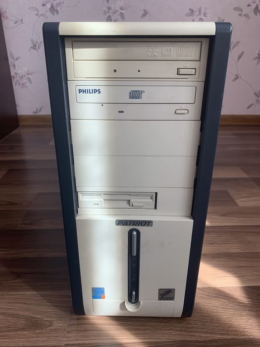 Компʼютер на Intel pentium 4
