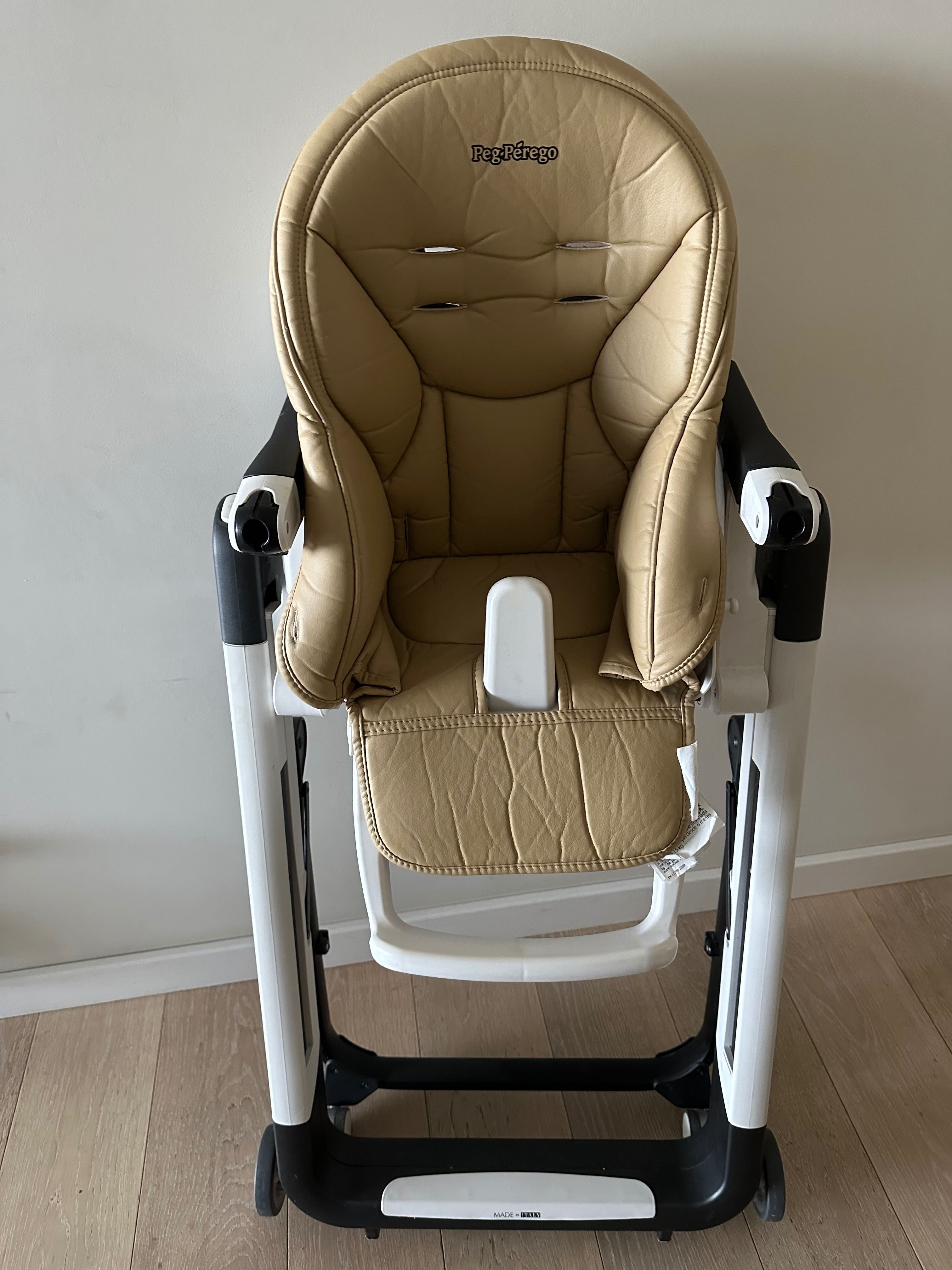 Дитяче крісло Peg Perego