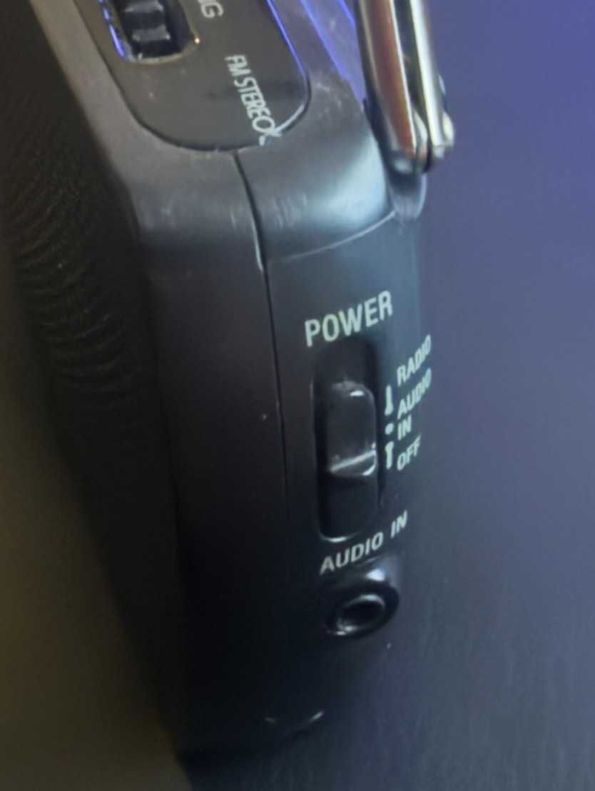 Radio Sony SRF-18
