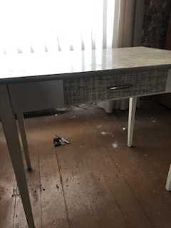 Stół kuchenny z szufladą czasy PRL