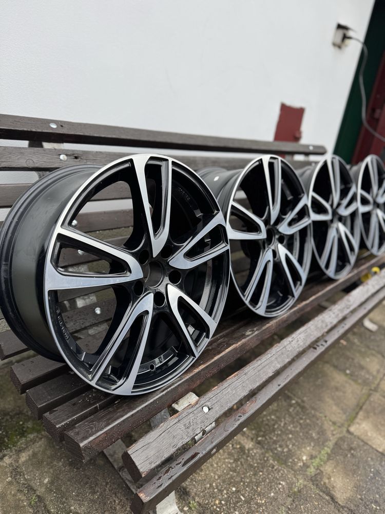 Felgi NOWY R18 5x110 8j et30 Opel Alfa Romeo Fiat