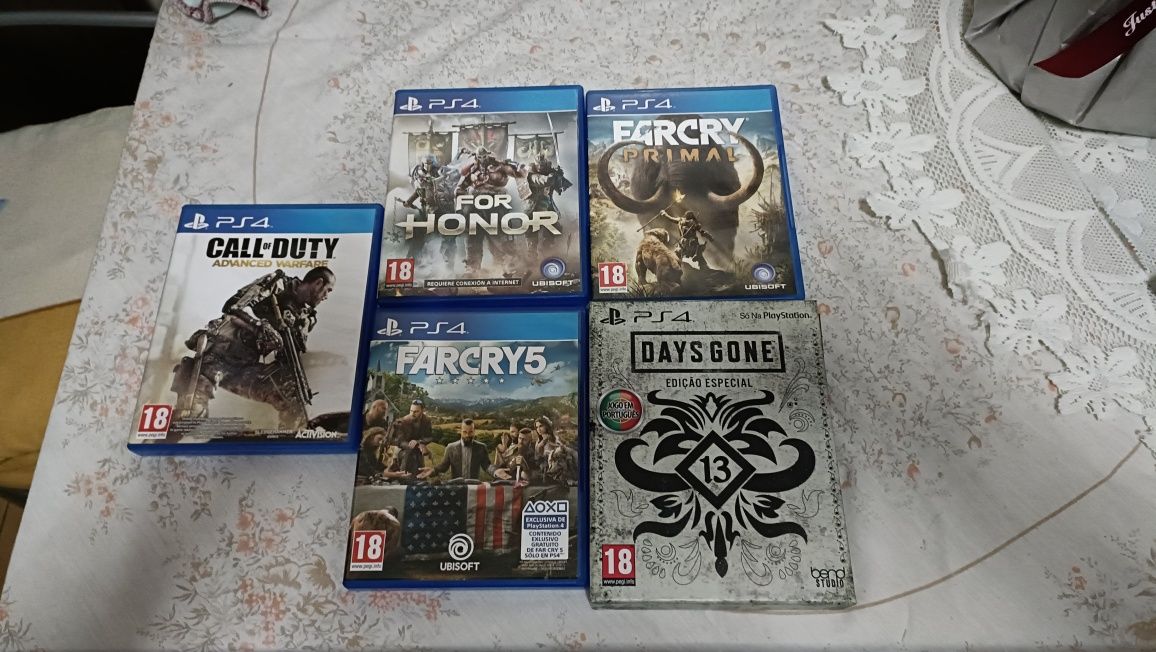 PlayStation 4 + Jogos