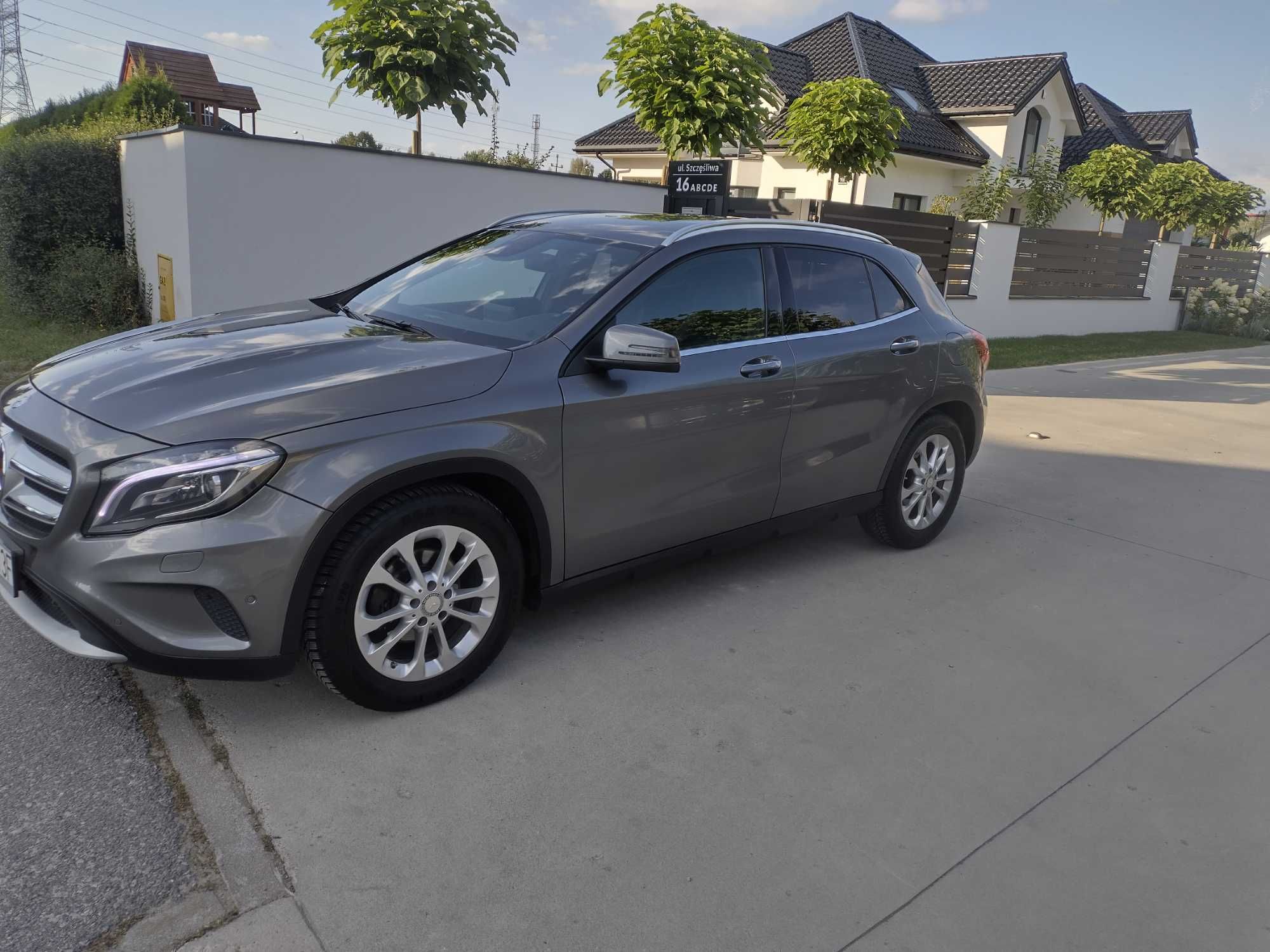Mercedes gla 220 d 4 matic