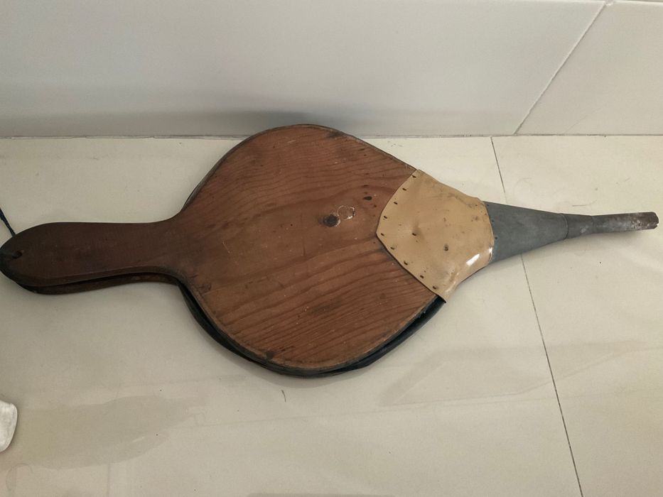 Máquina cortar, café, abre latas kenwood, secador roupa, fole