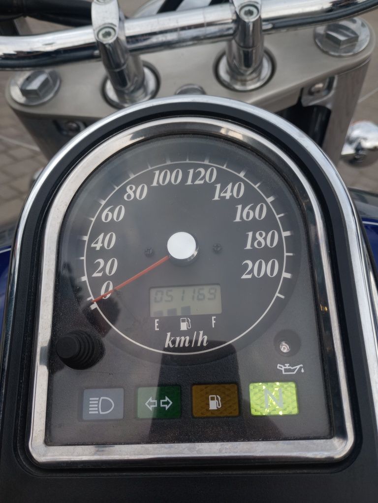 Suzuki Intruder VL1500LC