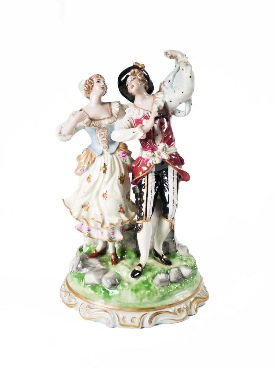 Estátua porcelana dança Capodimonte | século XVIII