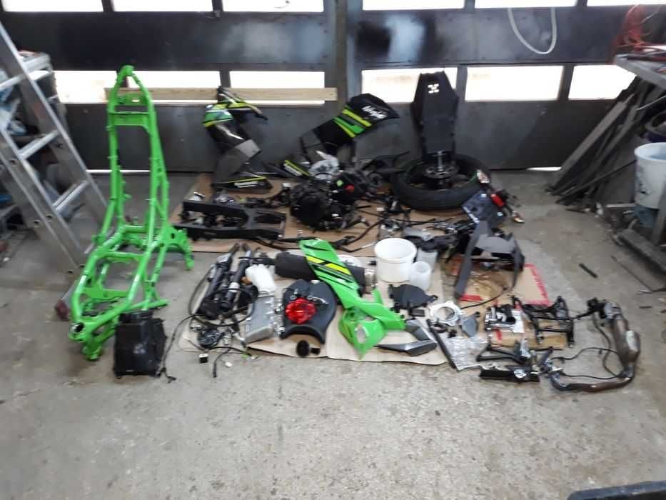 Запчасти,Разборка Kawasaki ER6,EX,Versys,ninja300,ninja650,Z750,Z1000