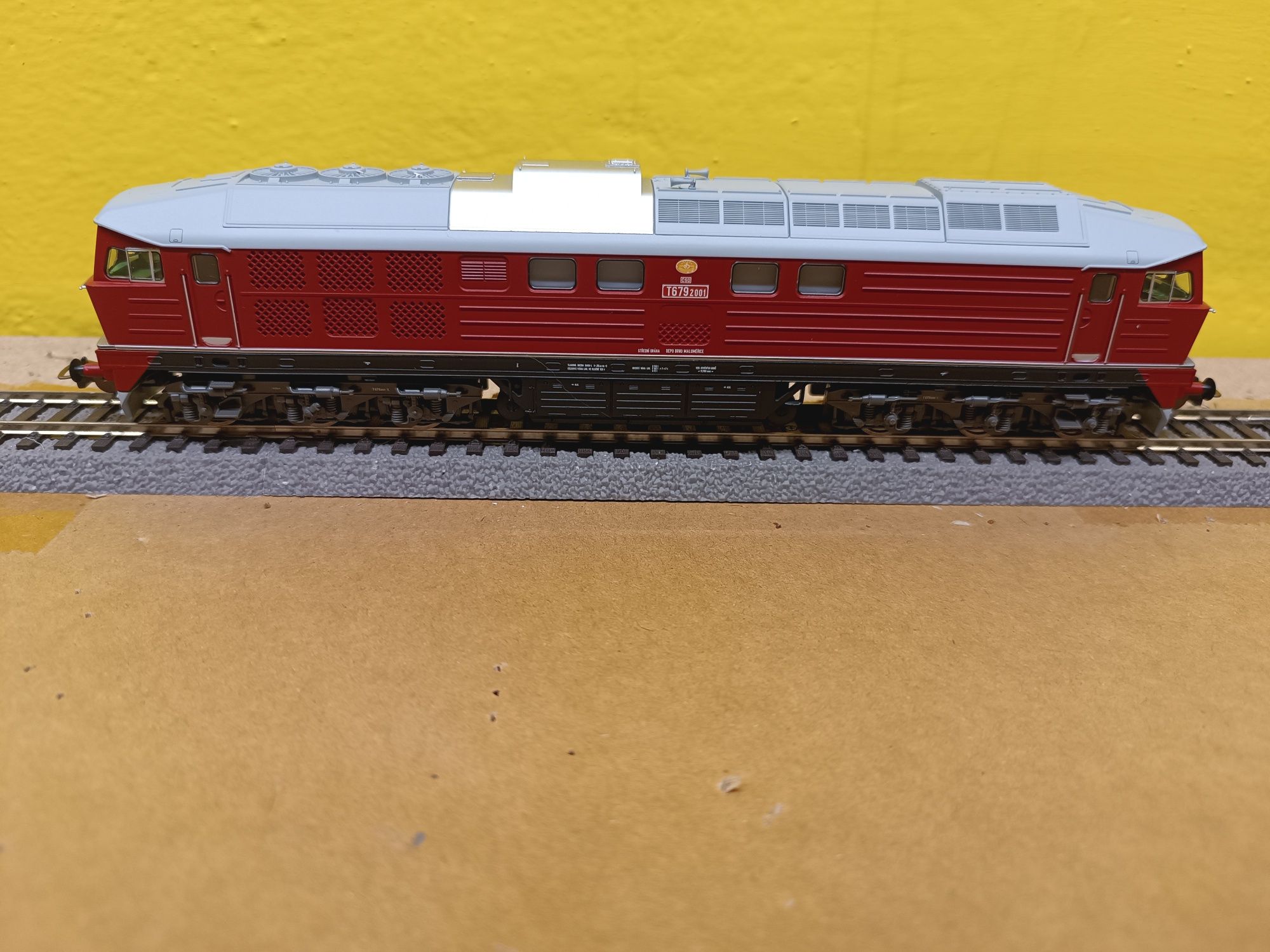 Lokomotywa spalinowa BR130 Ludmiła T 679.2 CSD Piko H0