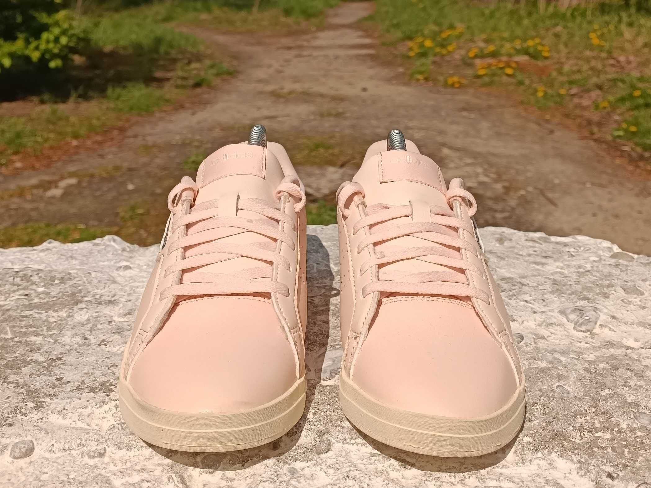 Жіночі кросівки Adidas Courtpoint CL