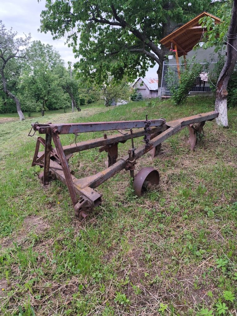 Продам трактор ДТ75