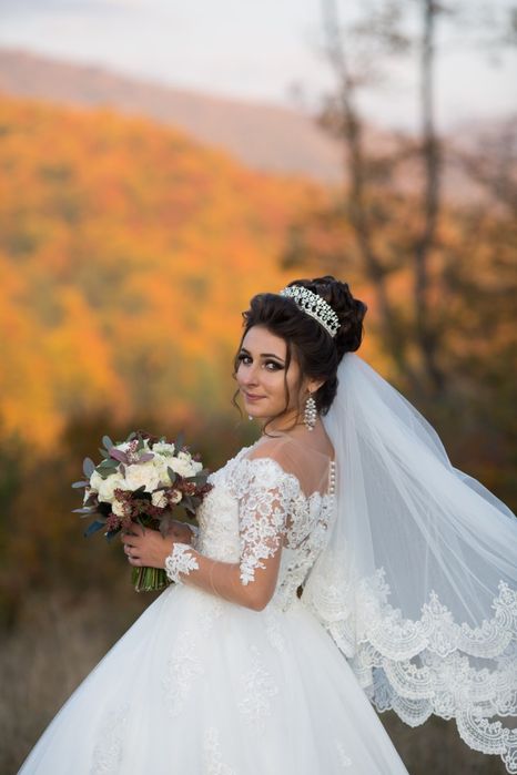 Продам весільну діадему