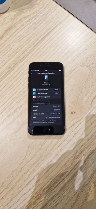 iPhone SE (2022) cor Preto