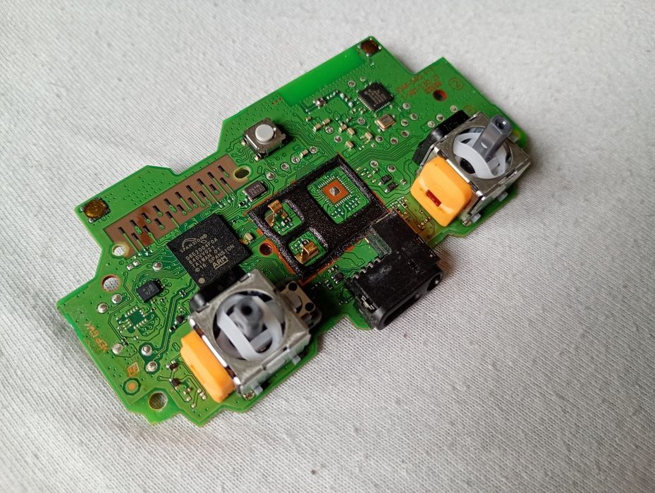 Analogi pad PS4 PS5 PlayStation, wymiana, hall effect, TMR, favor
