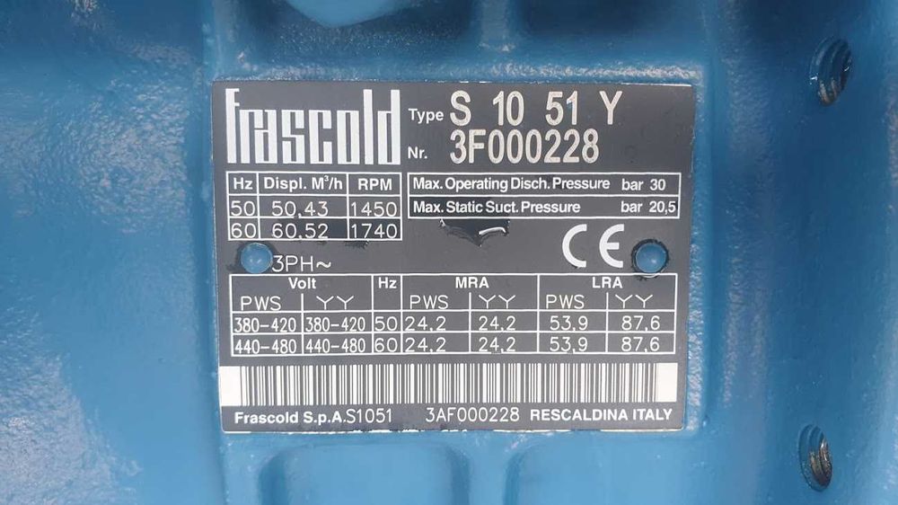 Zestaw sprężarek FRASCOLD S 10 51 Y 50,43 m 52 KW wymiennik płytowy